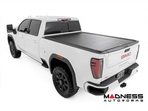 Chevrolet Silverado 2500 Bed Cover - Retractable - Powered - 6'9" Bed Chevrolet Silverado 2500 Bed Cover - Retractable - Powered - 6'9" Bed